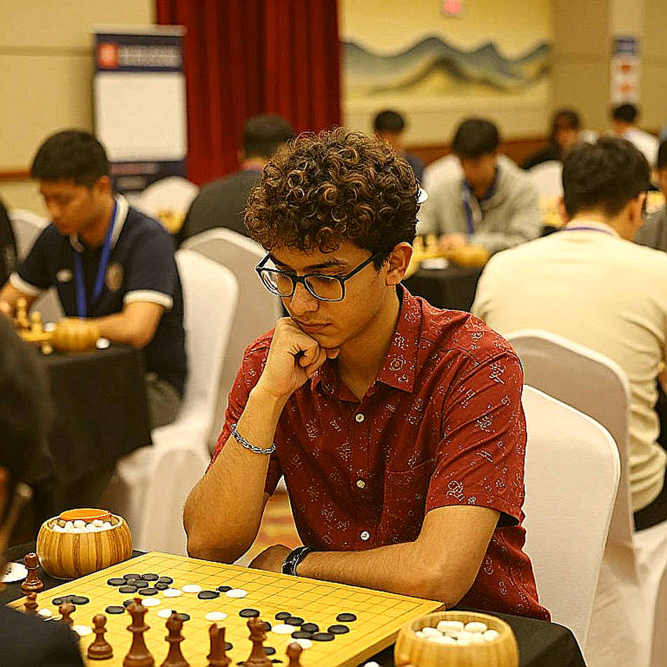 স্টিল আলমারির ইকো, প্রাগের ছায়া: চেসবেস ম্যাগাজিন #২২৫ আর একটি শিরোনামের ভূত